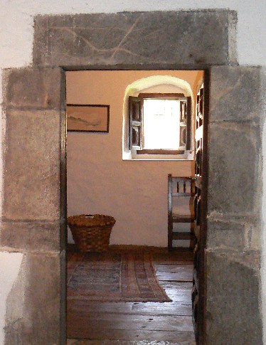 empedrado_doorway