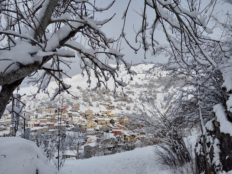 Sotres snuck in by Xuxo Sotres snuck in by Xuxo