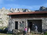 thumb thumb vega redonda refuge