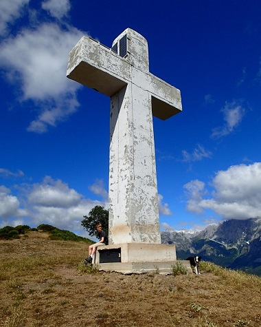 The cross above Potes