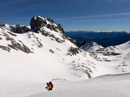 Peña Labra in the distance