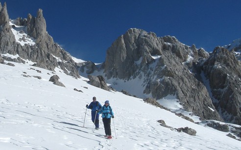 snowshoe-dates