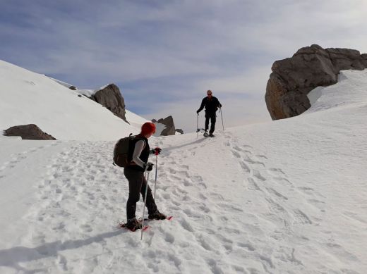 Snowshoeing in the Picos