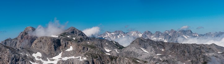 Panorama of the central massif